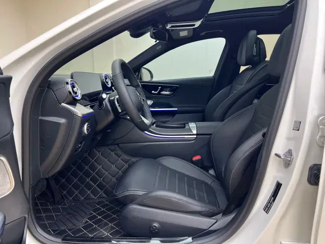 Mercedes-Benz C-Class — Фото автомобиля 6