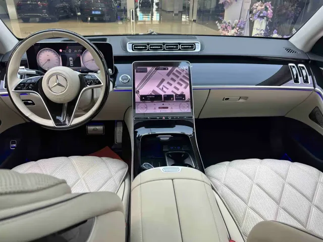 Mercedes-Benz Maybach S-Class — Фото автомобиля 16