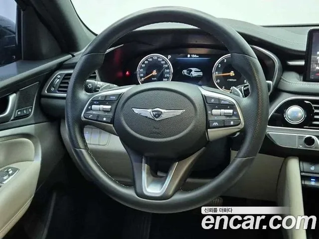 Genesis G70 — Фото автомобиля 9