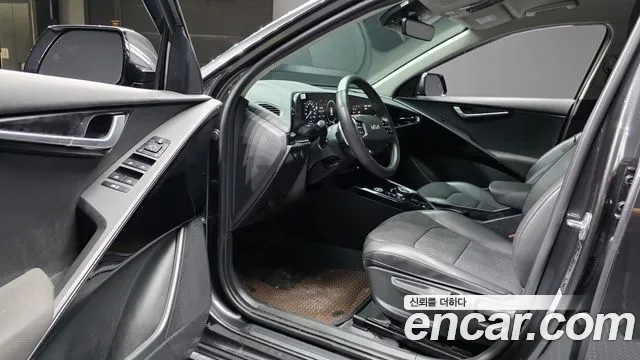 Kia Niro New — Фото автомобиля 10