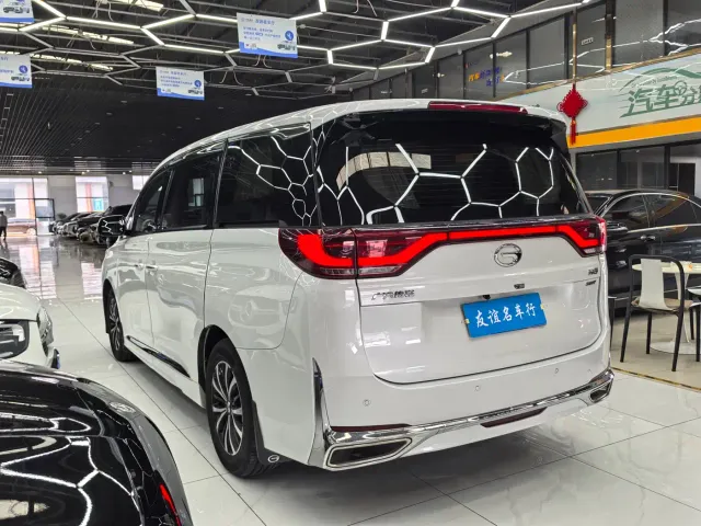 GAC Trumpchi M8 — Фото автомобиля 4