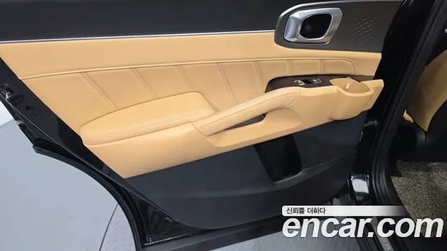 Kia Sorento — Фото автомобиля 21