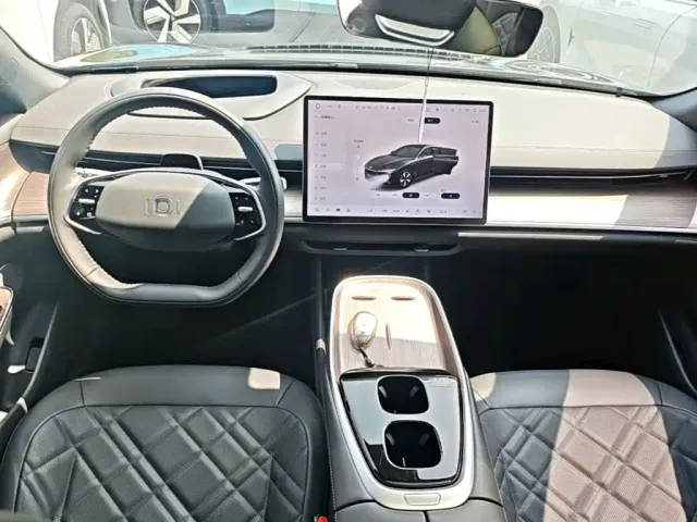 Changan Qiyuan A07 — Фото автомобиля 5