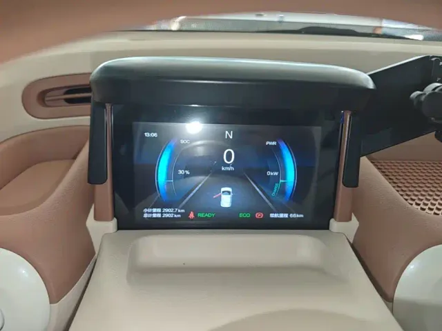 Besturn Bestune Pony 2026 222km Shining Horse — Фото автомобиля 11