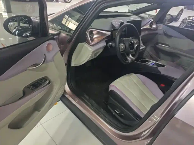 BYD Dolphin — Фото автомобиля 15