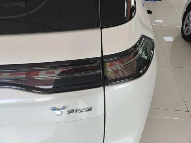 GAC Aion Y — Фото автомобиля 7