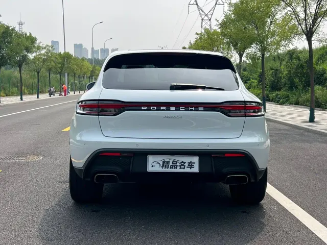 Porsche Macan — Фото автомобиля 8