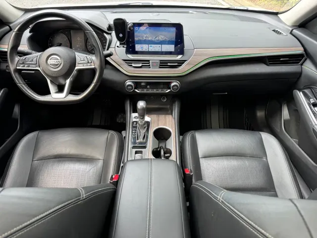 Nissan Teana — Фото автомобиля 9