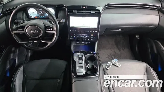 Hyundai Tucson Tucson (NX4) Бензин 1.6 турбо 2WD — Фото автомобиля 6