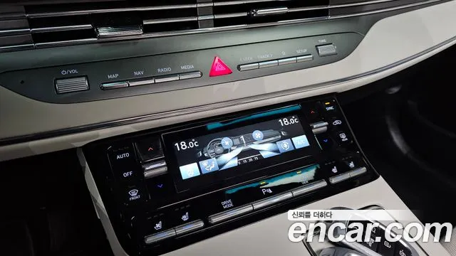 Hyundai Grandeur Новый Grandeur IG — Фото автомобиля 18