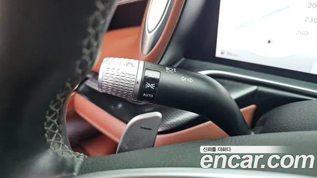 Genesis G90 Бензин 3.5 турбо AWD — Фото автомобиля 27