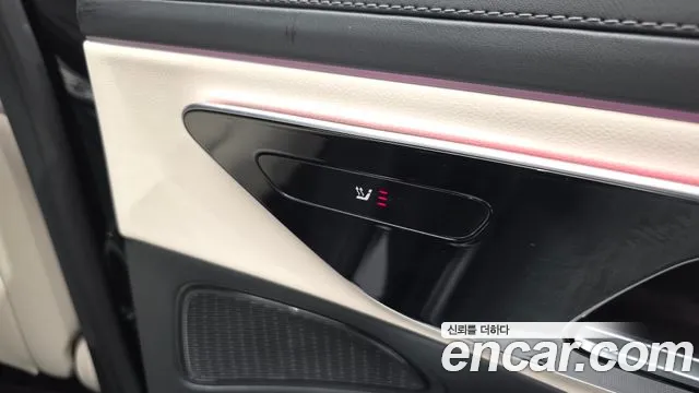 Mercedes-Benz E-Class — Фото автомобиля 15