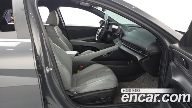 Hyundai Avante CN7 — Фото автомобиля 26
