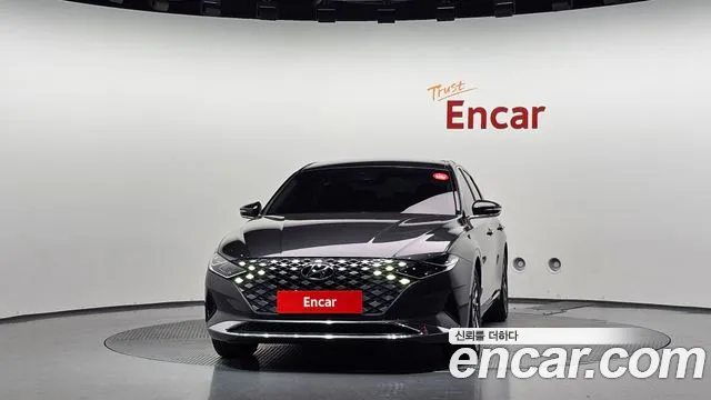 Hyundai Grandeur (New) Hybrid — Фото автомобиля 3