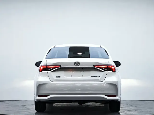 Toyota Corolla — Фото автомобиля 7