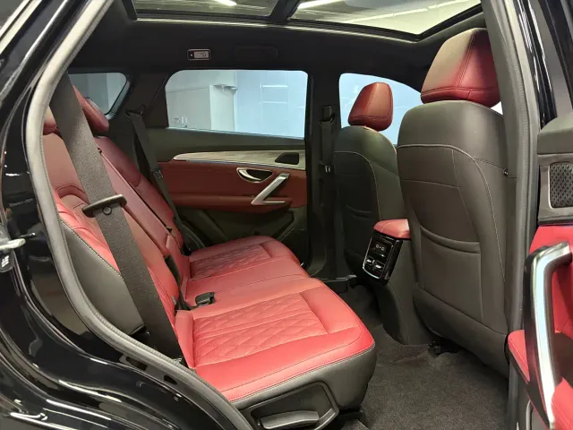 Jetour X70 Plus — Фото автомобиля 13