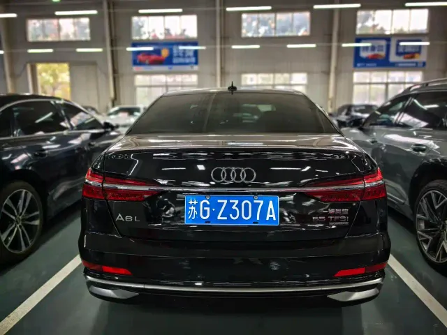 Audi A6L — Фото автомобиля 6