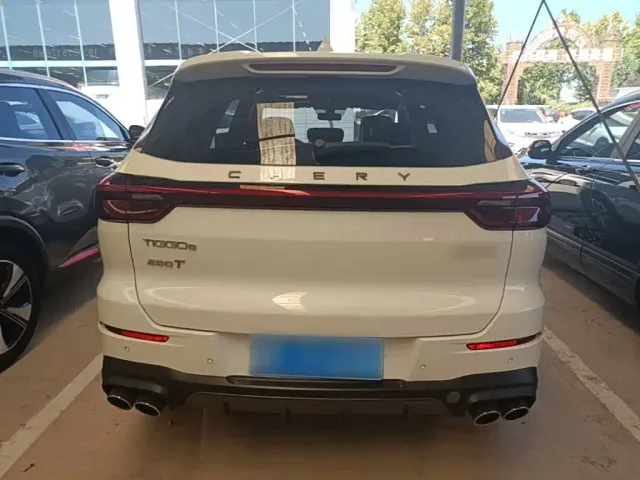 Chery Tiggo 8 — Фото автомобиля 5