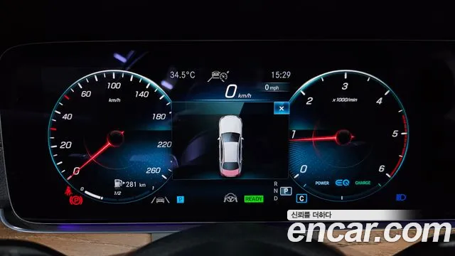 Mercedes-Benz E-Class — Фото автомобиля 5