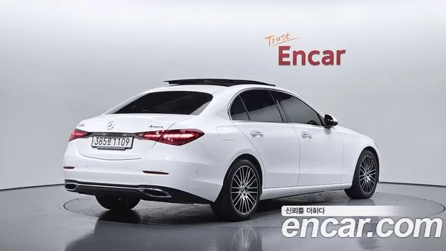 Mercedes-Benz C-Class W206 — Фото автомобиля 2