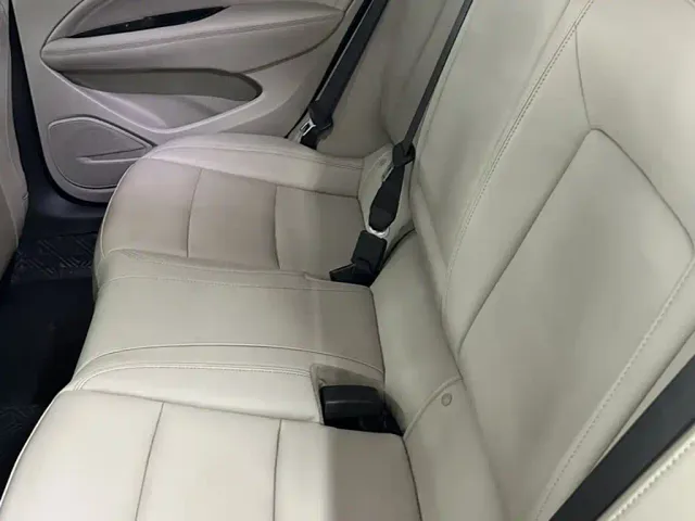 Buick Regal — Фото автомобиля 15