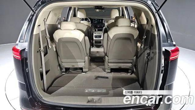 Kia Canival Carnival 4 поколение 9 мест Prestige — Фото автомобиля 19