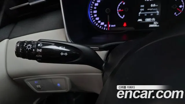 Hyundai Tucson Tucson (NX4) Бензин 1.6 турбо 2WD — Фото автомобиля 28
