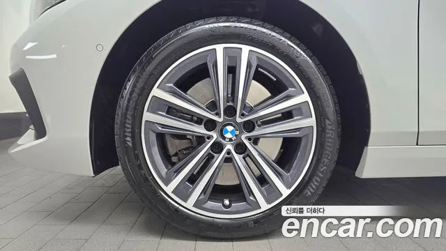 BMW 1-Series — Фото автомобиля 5