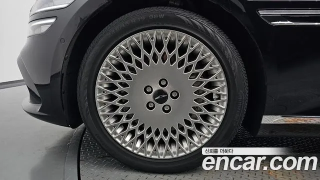 Genesis G80 Бензин 2.5 турбо AWD — Фото автомобиля 5