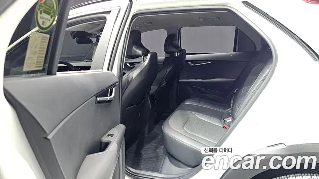 Kia Niro Niro (New) — Фото автомобиля 26