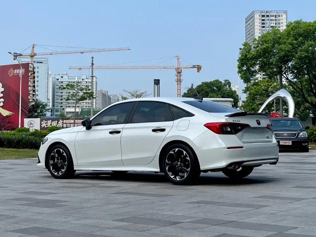 Honda Civic — Фото автомобиля 5