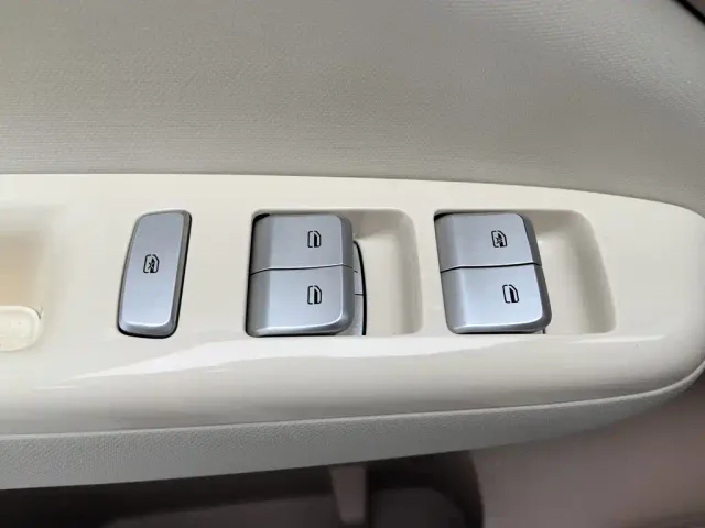 Wuling Hongguang Mini EV — Фото автомобиля 9