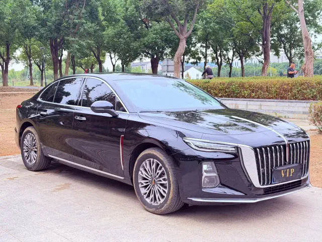 Hongqi H5 — Фото автомобиля 3