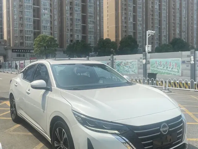Nissan Sylphy — Фото автомобиля 3