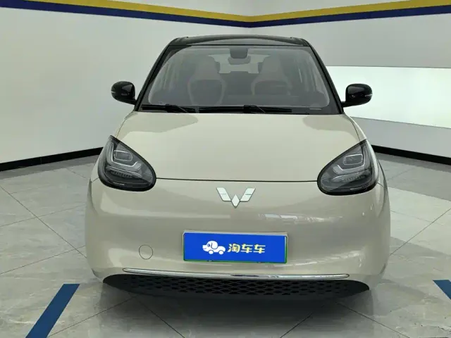 Wuling Bingo — Фото автомобиля 2