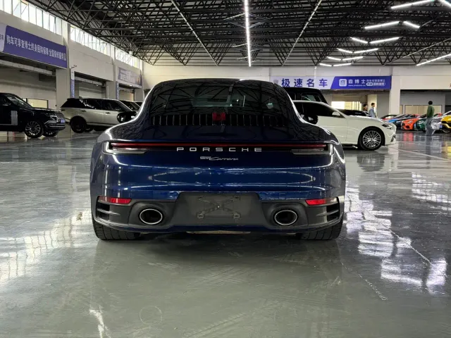 Porsche 911 — Фото автомобиля 18