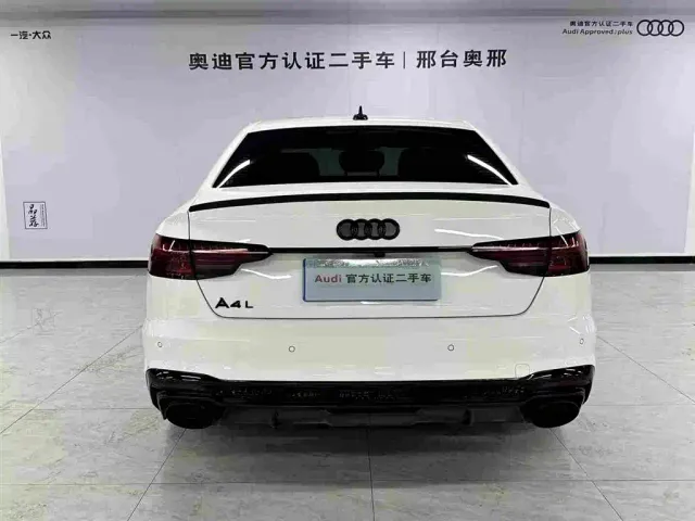 Audi A4L — Фото автомобиля 5
