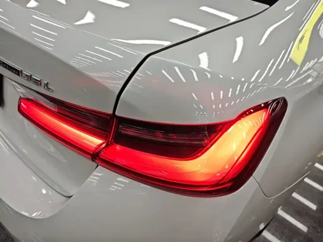 BMW i3 — Фото автомобиля 7