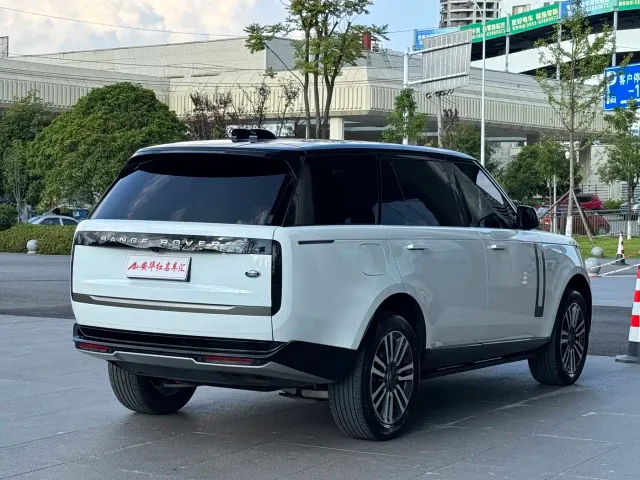 Land Rover Range Rover — Фото автомобиля 4