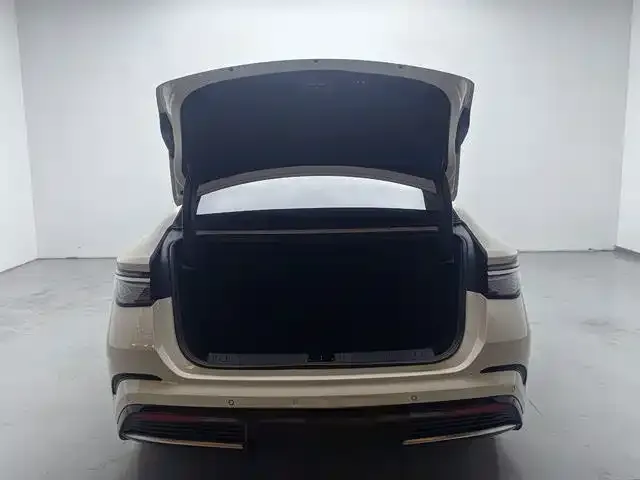 BYD Seal — Фото автомобиля 9