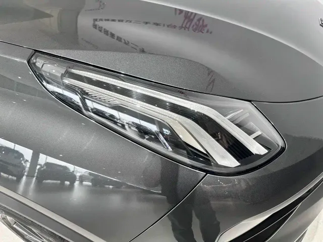 Lynk & Co 01 — Фото автомобиля 15