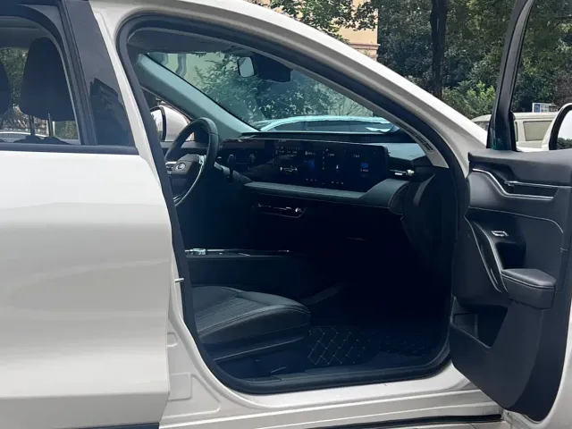 Ford Mondeo — Фото автомобиля 29