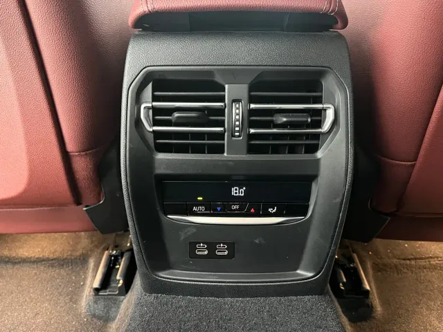 BMW 3 Series — Фото автомобиля 16