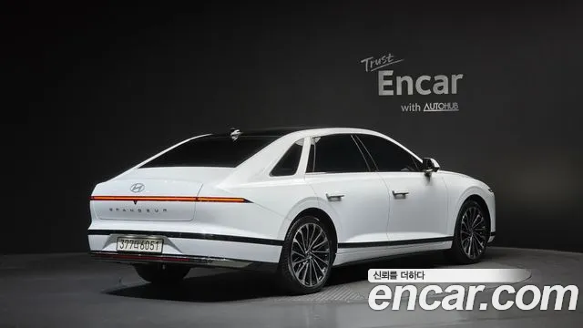 Hyundai Grandeur GN7 — Фото автомобиля 2