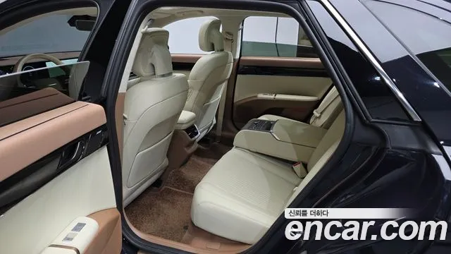 Hyundai Grandeur GN7 — Фото автомобиля 15