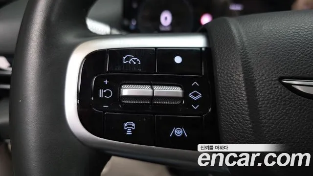 Genesis GV80 — Фото автомобиля 30