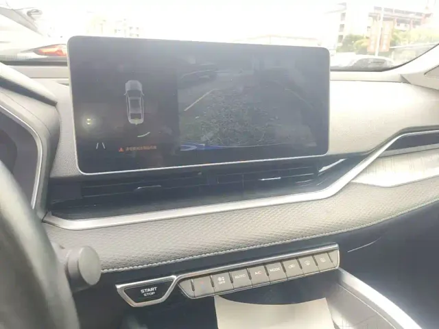 Geely Xingrui — Фото автомобиля 12