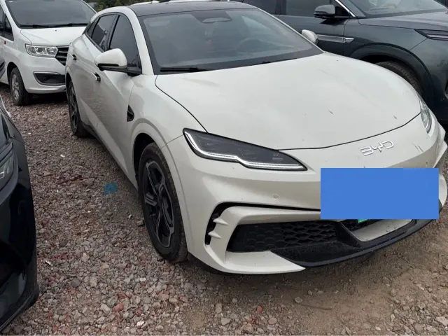 BYD Seal 06 GT — Фото автомобиля 3