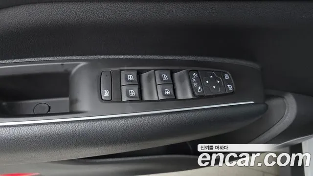 Renault-KoreaSamsung QM6 Новый QM6 2.0 GDe LE Signature 2WD — Фото автомобиля 18