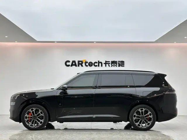 Lynk & Co 900 — Фото автомобиля 2